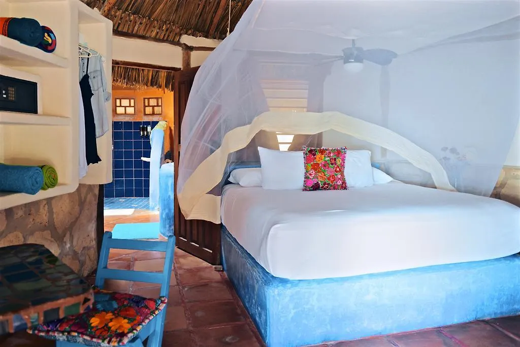 Zamas Hotel Tulum Pueblo 4*,